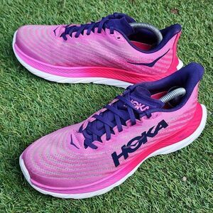 HOKA MACH 5 - Womens Athletic Shoes - SIZE 9B